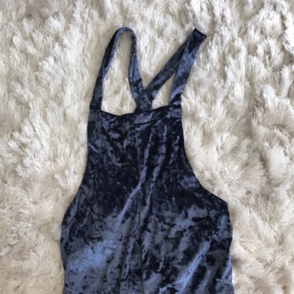 Shiny Crushed Velvet Overalls Jumpsuit Romper NEW! - Picture 6 of 6